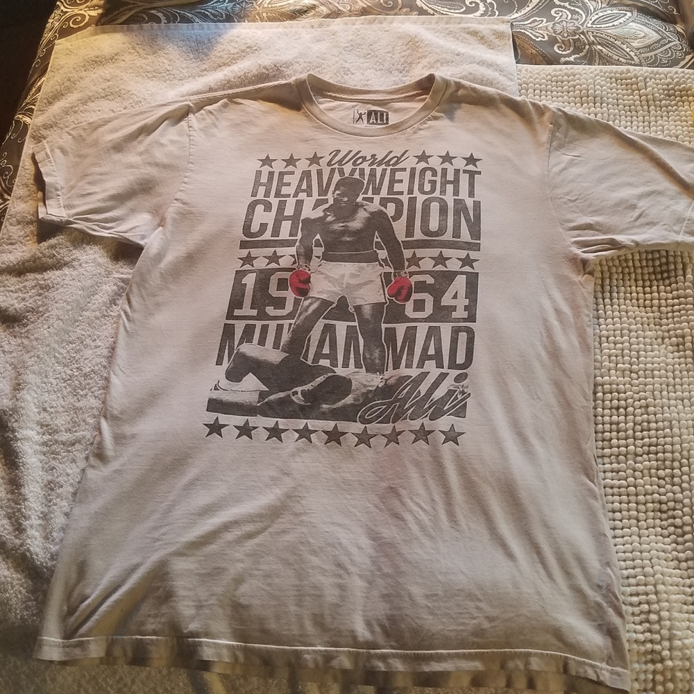 Mohammed Ali T shirt